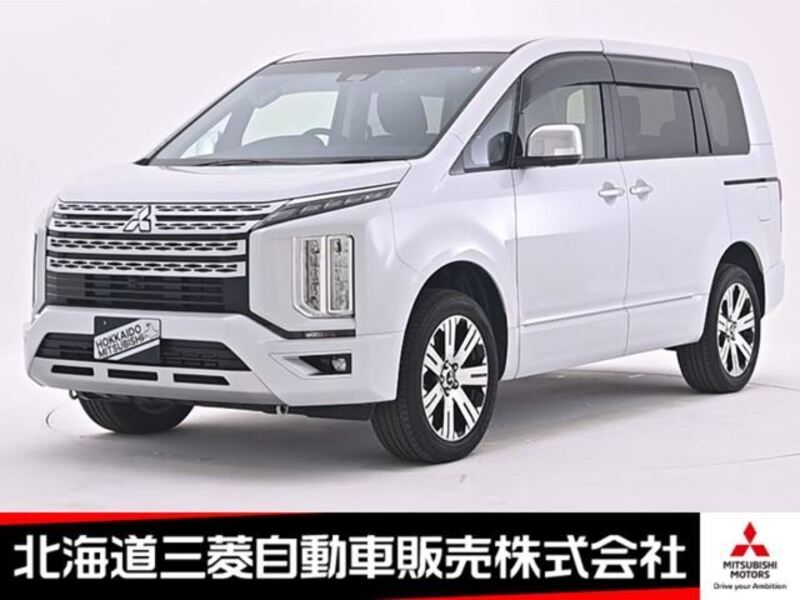 MITSUBISHI DELICA D5