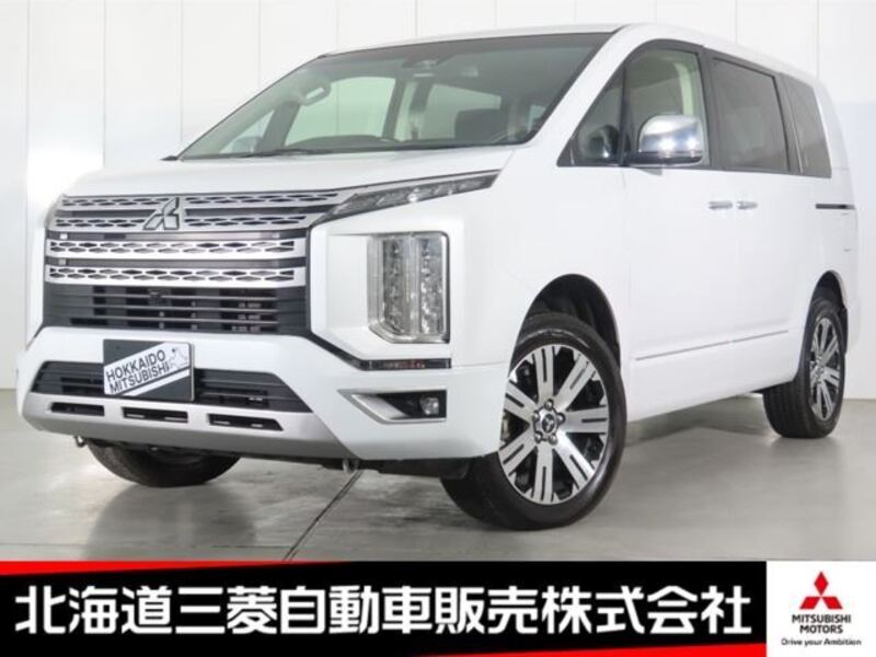 MITSUBISHI DELICA D5