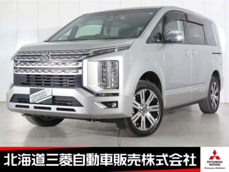MITSUBISHI DELICA D5