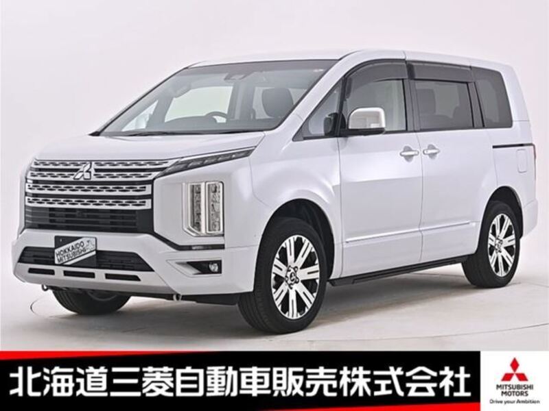 MITSUBISHI DELICA D5