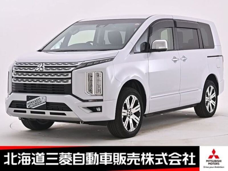 MITSUBISHI DELICA D5