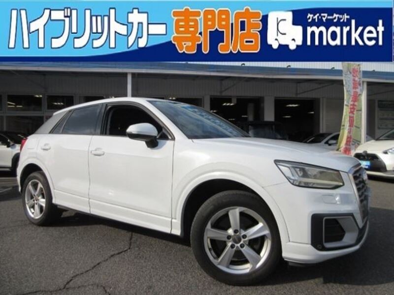 AUDI Q2