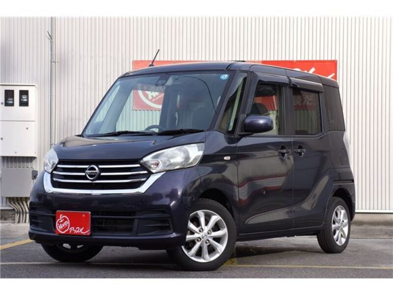 NISSAN DAYZ ROOX