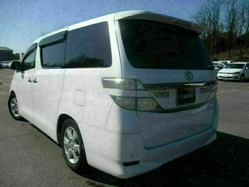 VELLFIRE