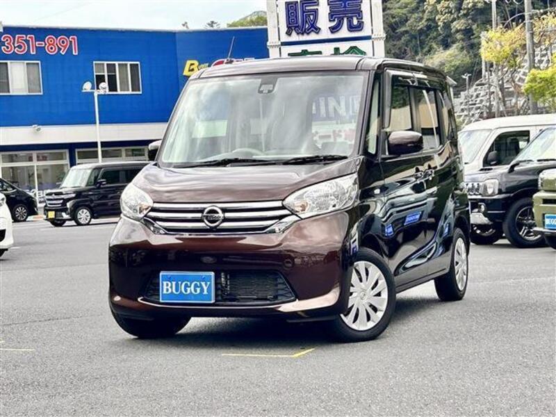 NISSAN DAYZ ROOX