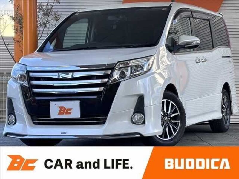 TOYOTA NOAH