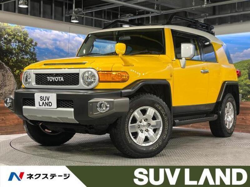 TOYOTA FJ CRUISER