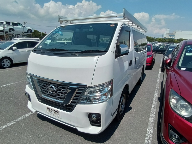NISSAN NV350 CARAVAN