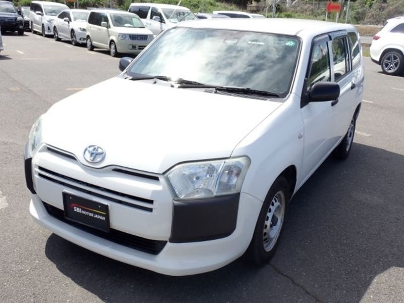 TOYOTA SUCCEED VAN