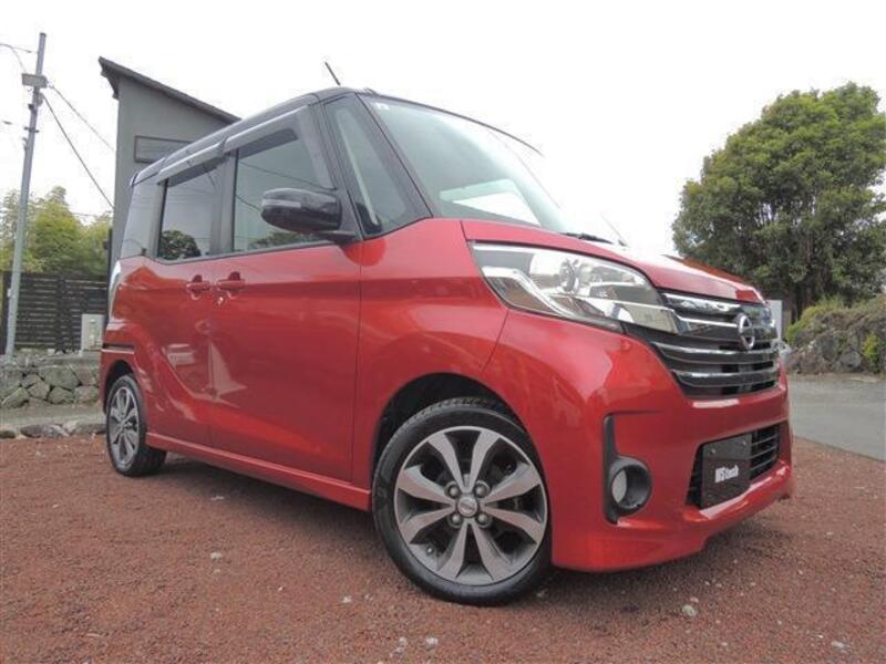 NISSAN DAYZ ROOX