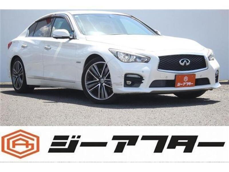 NISSAN SKYLINE