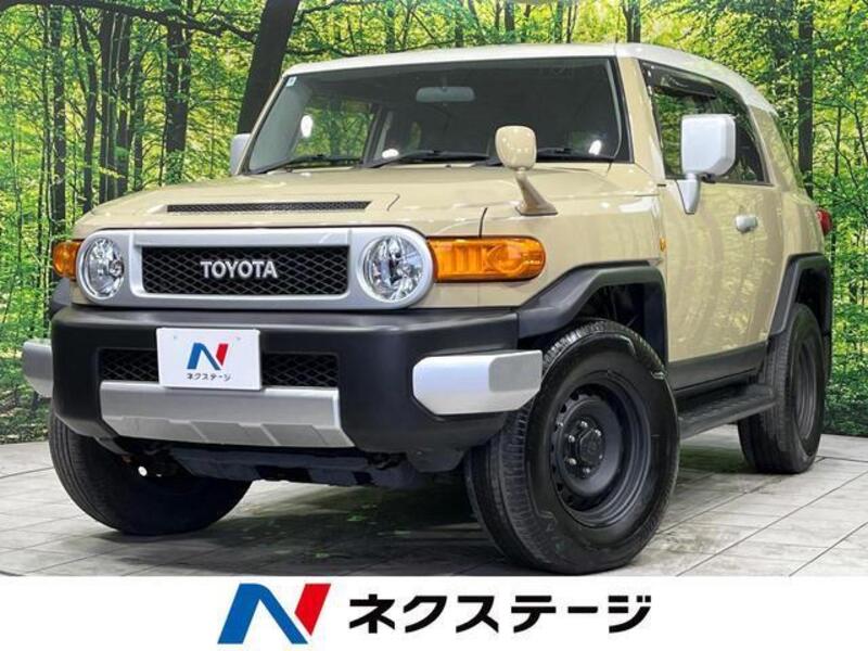 TOYOTA FJ CRUISER