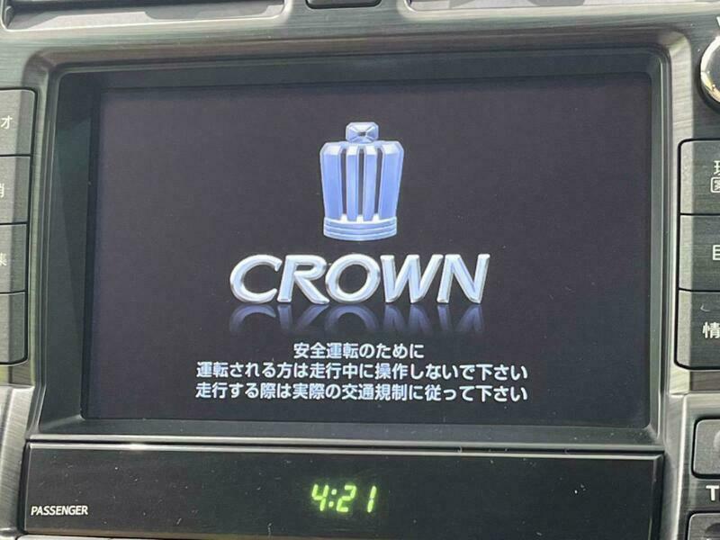 CROWN