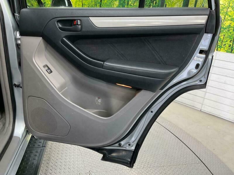HILUX SURF
