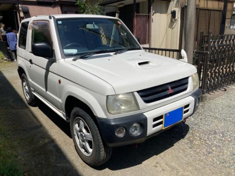 MITSUBISHI PAJERO MINI