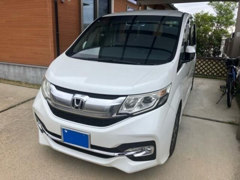 HONDA STEPWAGON SPADA