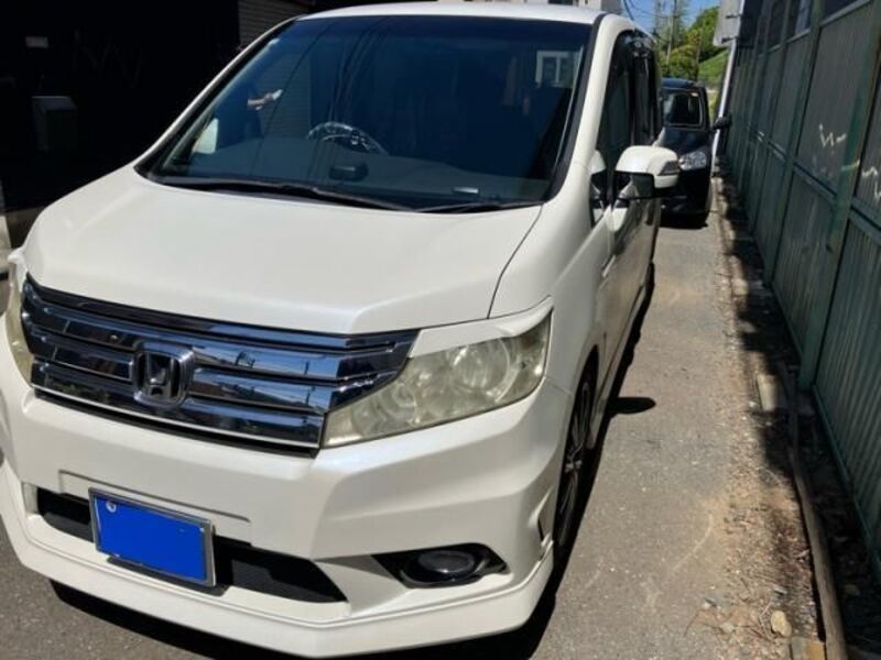 HONDA STEPWAGON SPADA