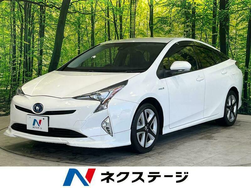 Used 2016 TOYOTA PRIUS ZVW50 | SBI Motor Japan