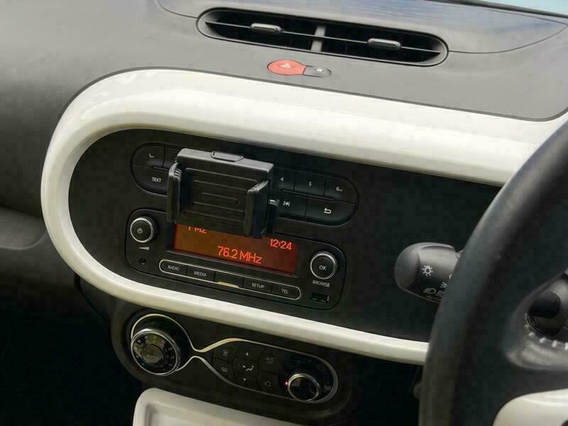 TWINGO