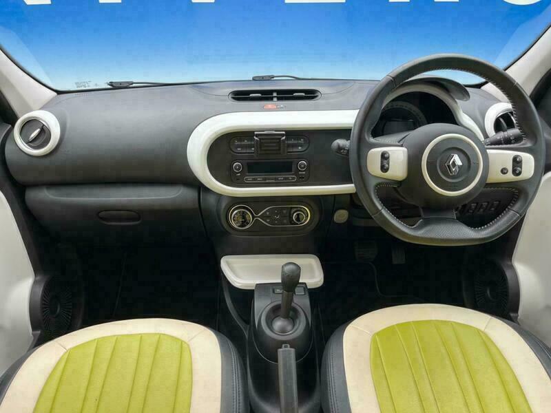 TWINGO