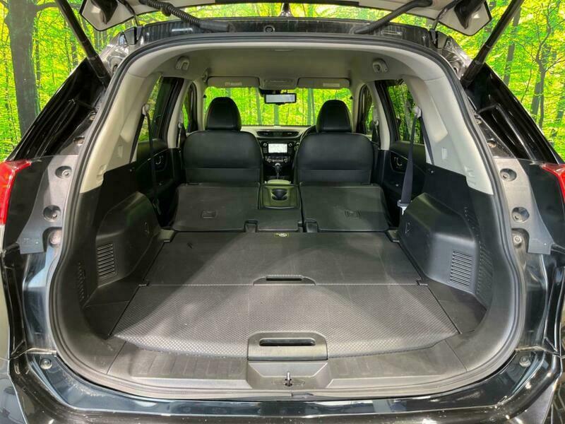 X-TRAIL-42