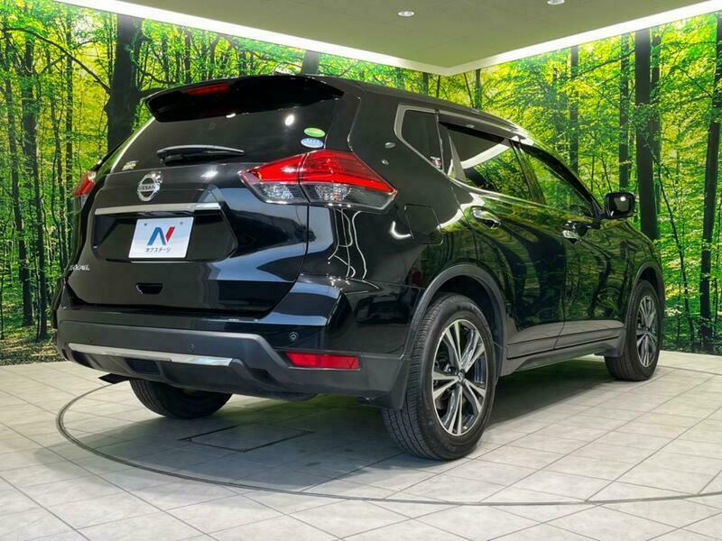 X-TRAIL-23