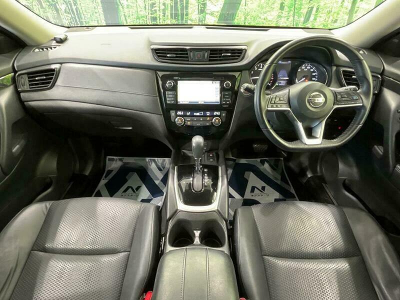 X-TRAIL-25