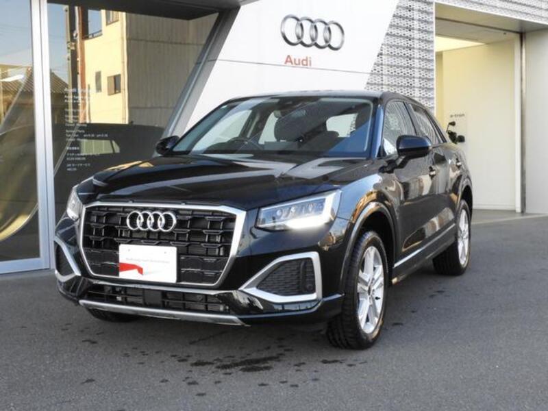 AUDI Q2