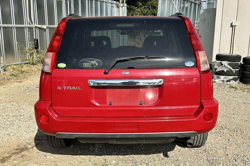 X-TRAIL