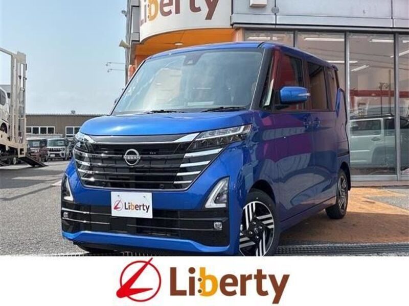 NISSAN ROOX