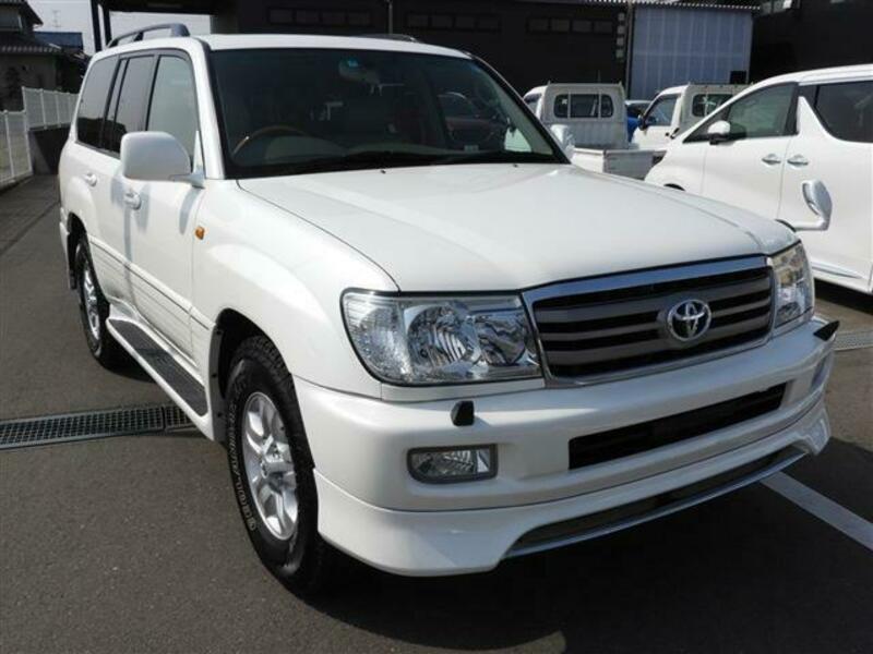 LAND CRUISER