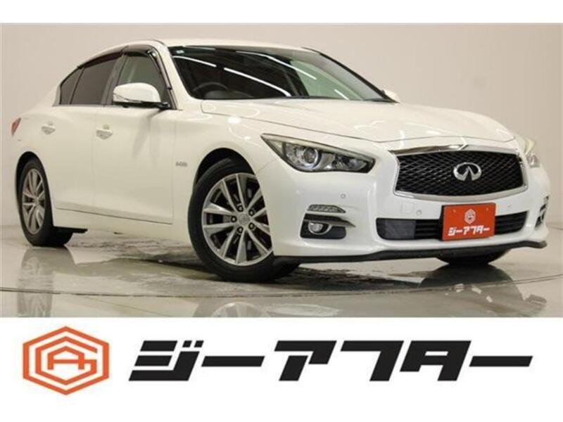 NISSAN SKYLINE