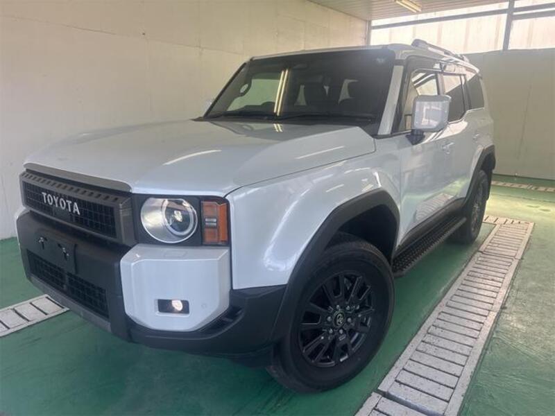 TOYOTA LAND CRUISER 250
