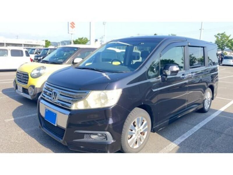 HONDA STEPWAGON SPADA