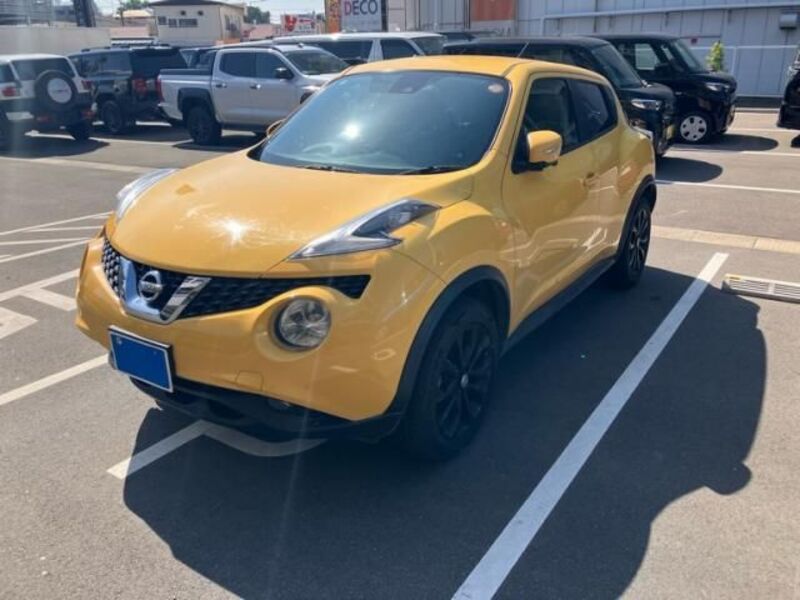 NISSAN JUKE