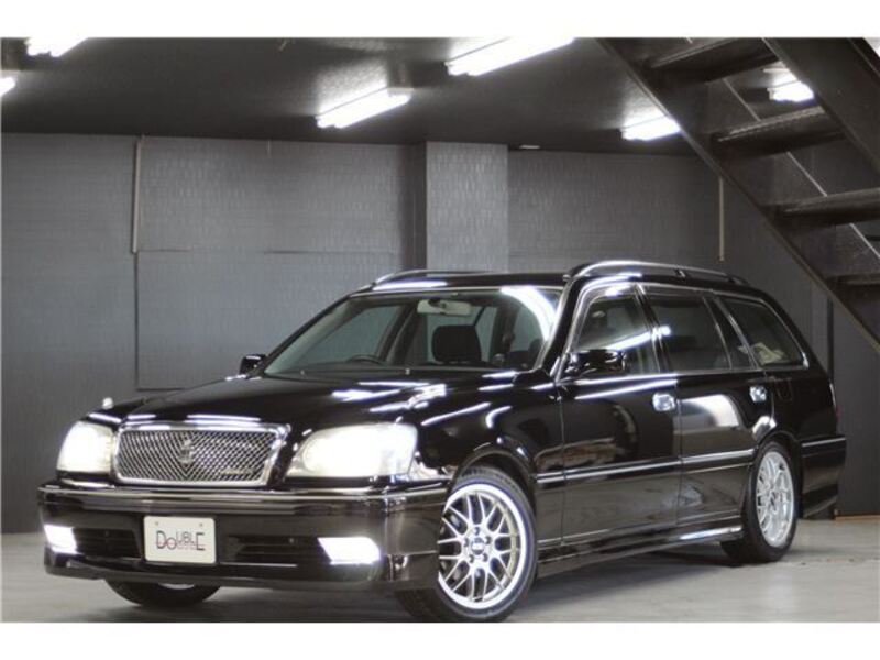 TOYOTA CROWN ESTATE