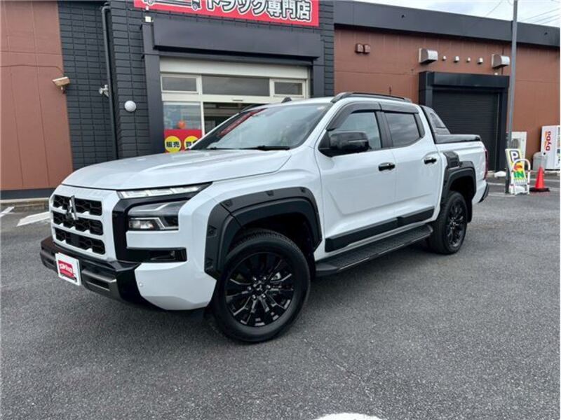 MITSUBISHI TRITON