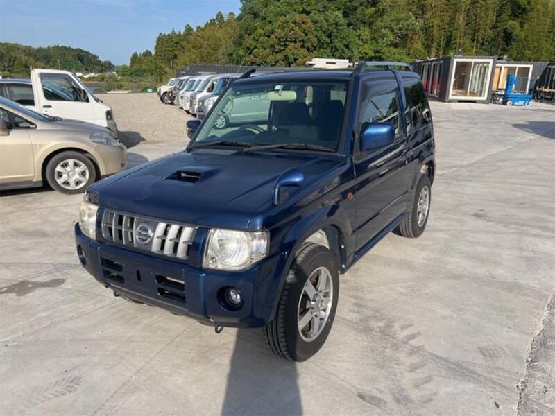 NISSAN KIX
