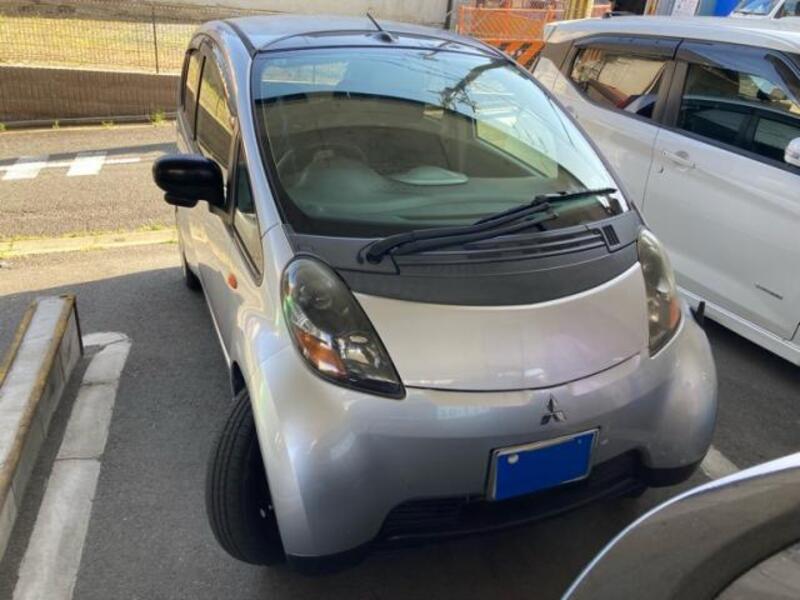 MITSUBISHI I