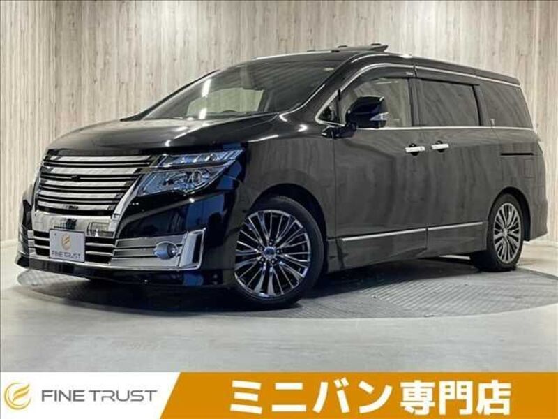 NISSAN ELGRAND