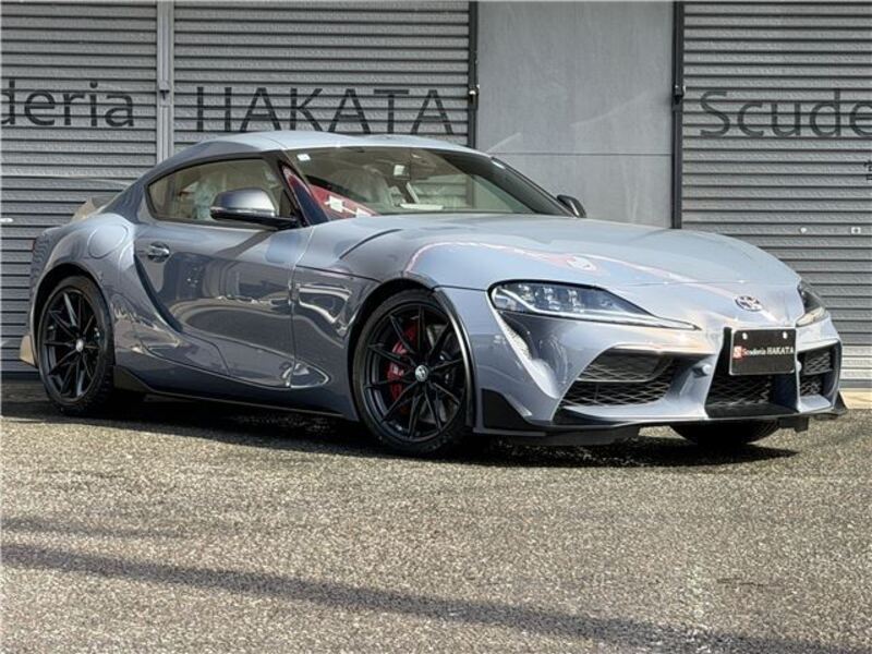 TOYOTA SUPRA