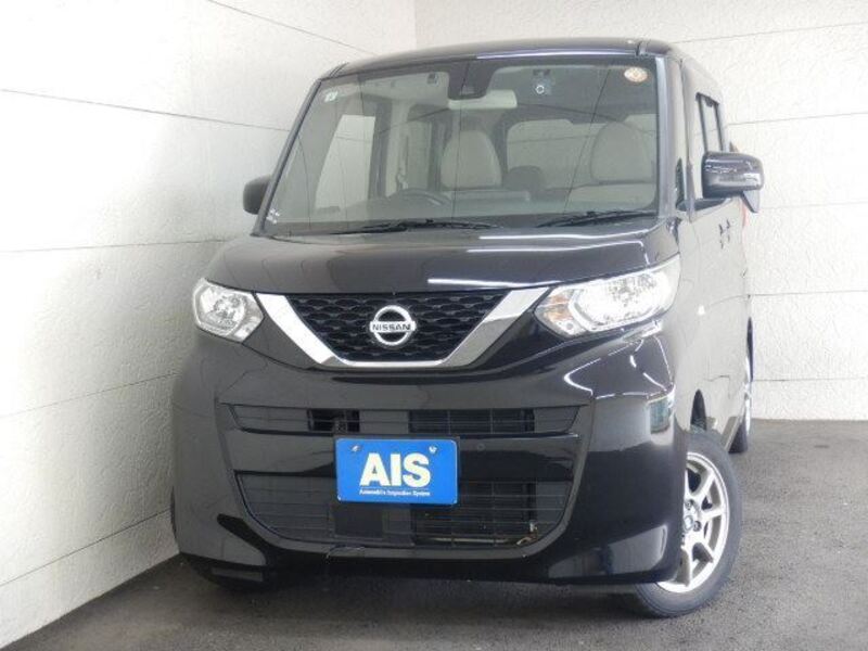 NISSAN ROOX