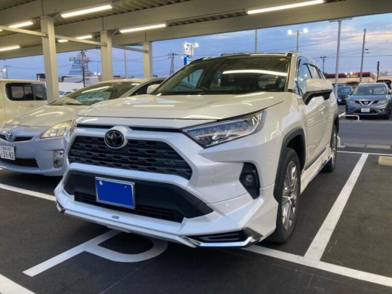 TOYOTA RAV4