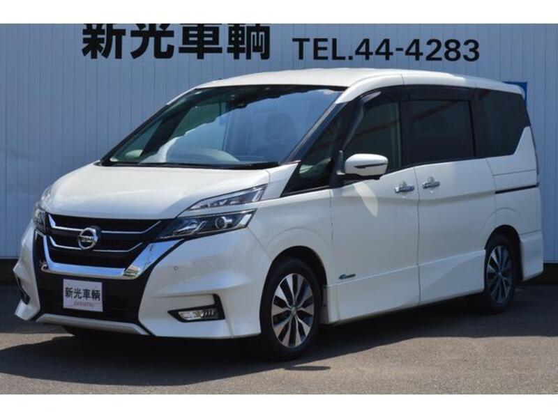 NISSAN SERENA