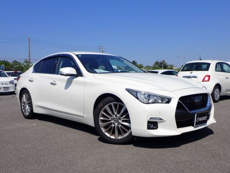 NISSAN SKYLINE