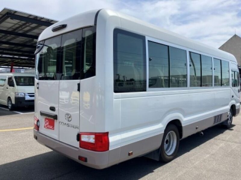 TOYOTA COASTER