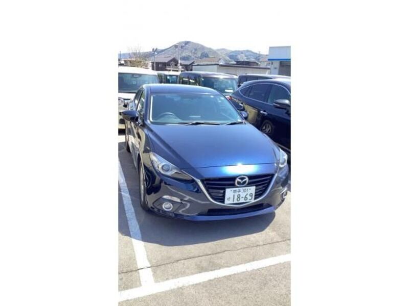 MAZDA AXELA HYBRID