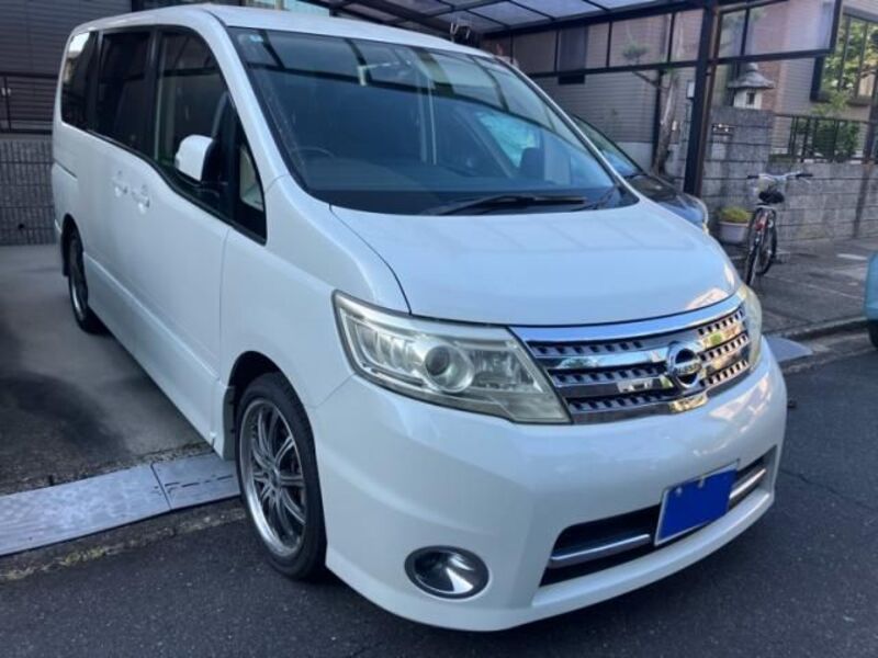 NISSAN SERENA