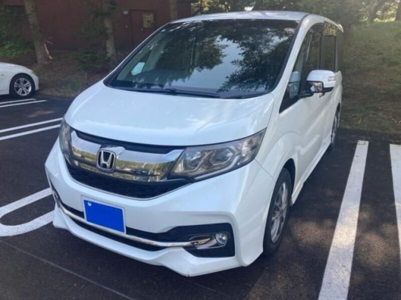 HONDA STEPWAGON SPADA