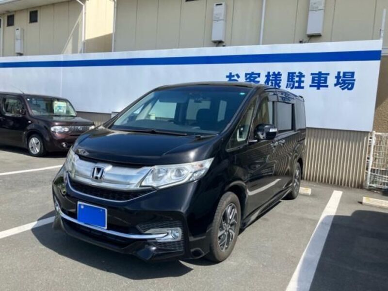 HONDA STEPWAGON SPADA